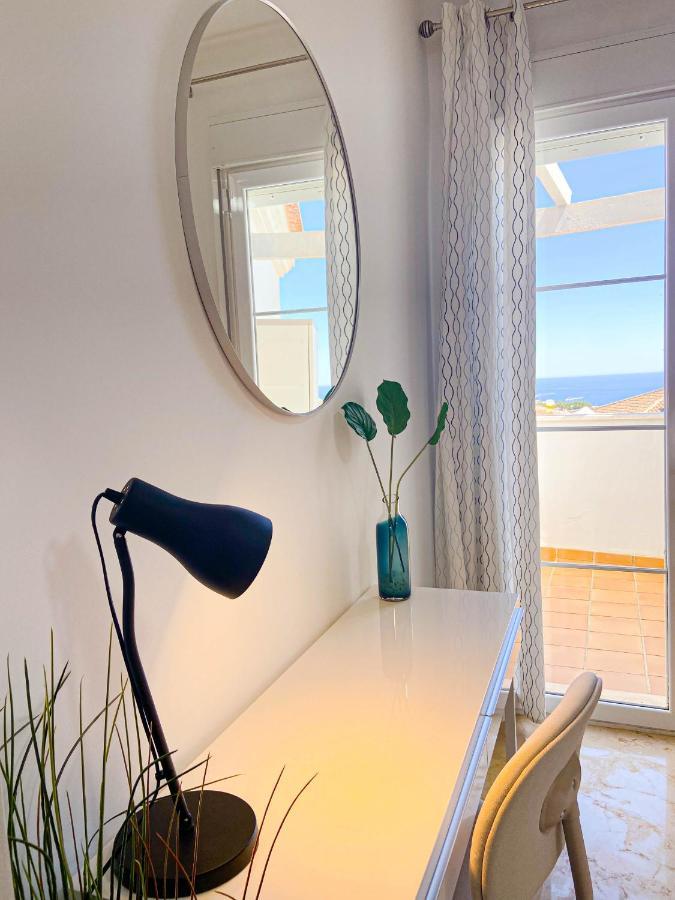 Endless Summer Apartamento De Vacaciones มานิลบา ภายนอก รูปภาพ